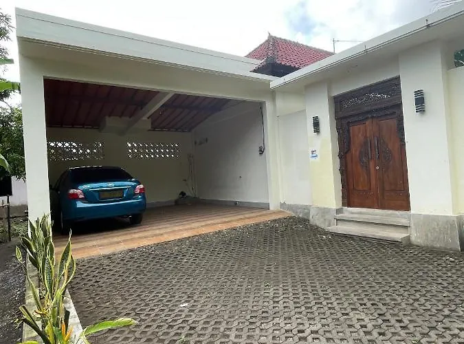 Sandz House 3*